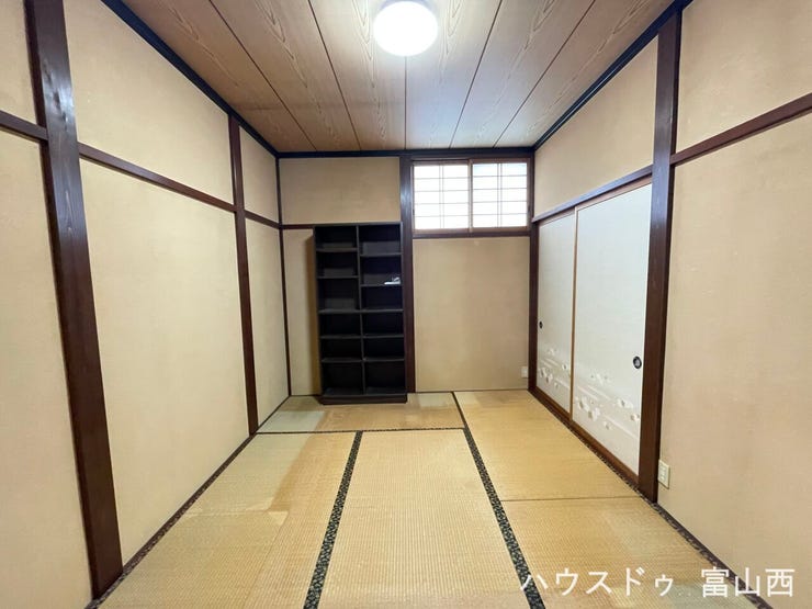 2F 6畳和室