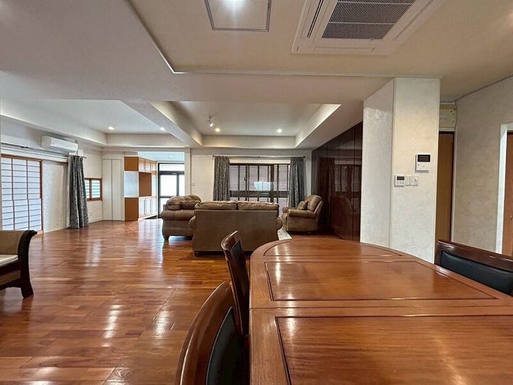 ダイニングスペース