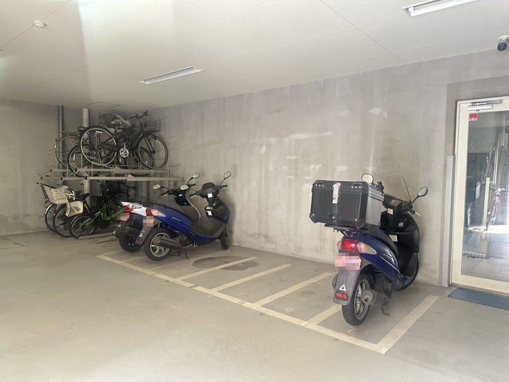 バイク置き場