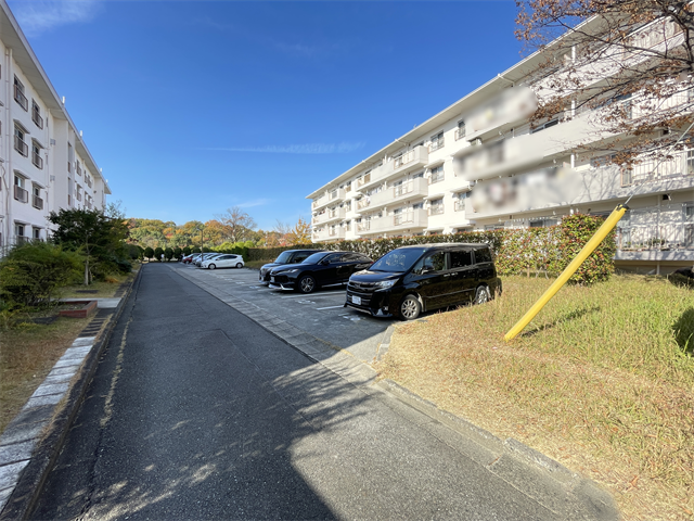 【駐車スペース】