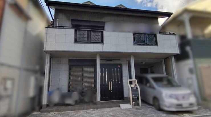 【外観】
●近鉄けいはんな線「新石切」駅から徒歩約5分!●二世帯住宅としてもお使いいただけます♪●LDK22.2帖のため大きなテレビも置くことができます♪●駐車場2台付き!●1階、2階部分にトイレあり!