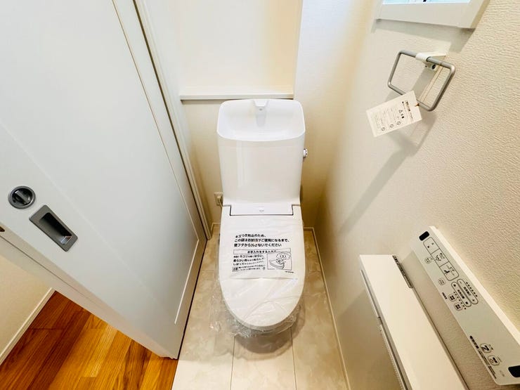 ◇1階の温水洗浄トイレ☆