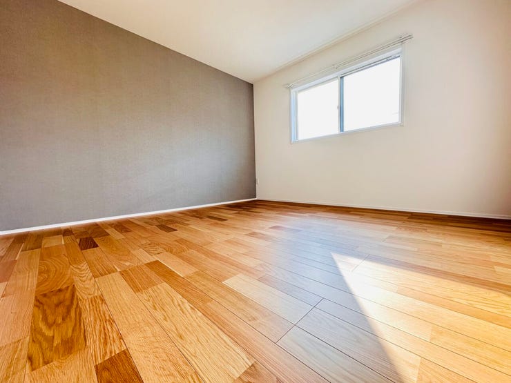 ◇アクセントクロスで落ち着いた雰囲気の主寝室☆