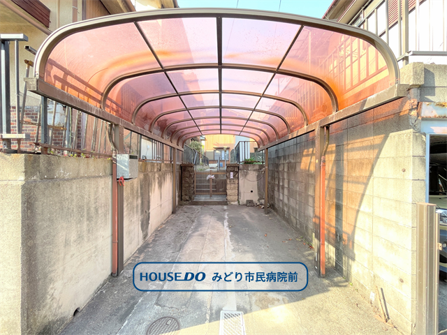 【外観】
【大高町字己新田エリア】建築条件なしの売土地になります。
名鉄常滑線/名和駅まで徒歩17分
・大高小学校まで徒歩23分(約1790m)
・大高中学校まで徒歩28分(約2190m)