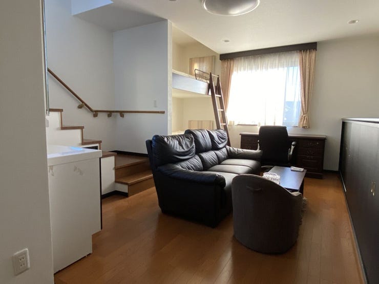 2階約10.0帖洋室