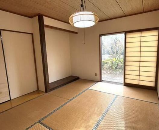 1階の和室は8帖ありますので広々とお部屋を使うことができます