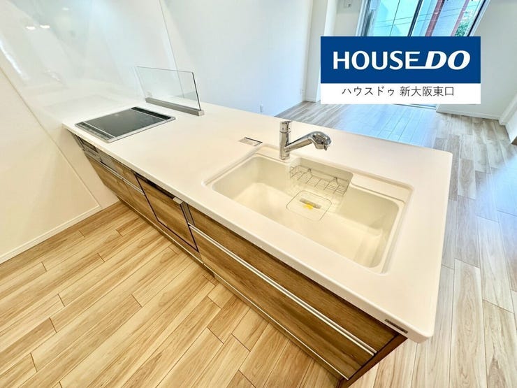 【新調】
システムキッチンはカウンタータイプ
食洗器つき