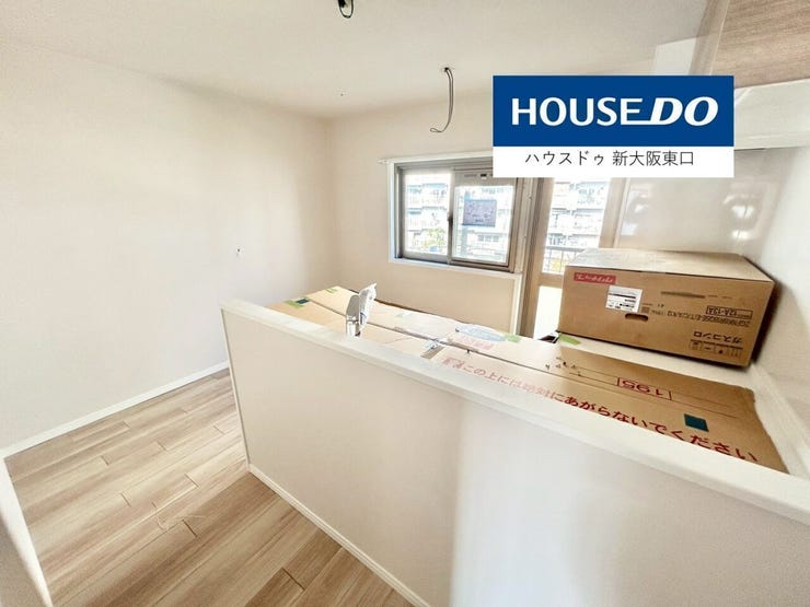 北向きにバルコニーがある広くて明るいキッチンスペースです。
(リフォーム中)