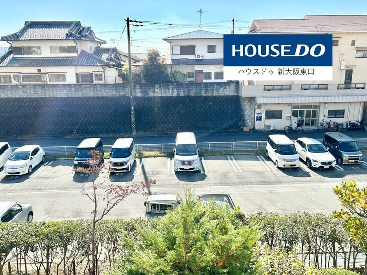 敷地内の駐車場です。