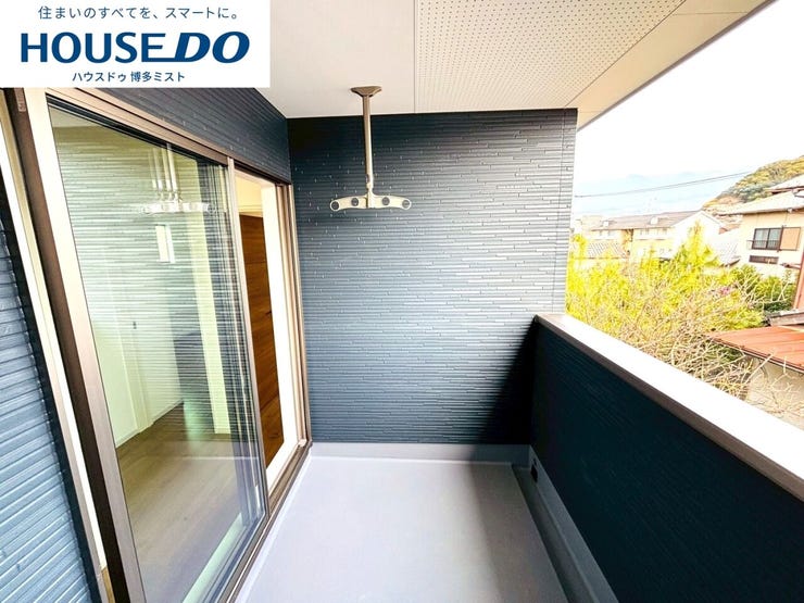 【現地見学会 開催中】実際に現地へ行き、お子様と一緒に小学校までの経路を確認したり、近隣の同施工会社の完成物件へ行き完成後の雰囲気を体感したりといった見学ツアーをしませんか?(12月7日撮影)