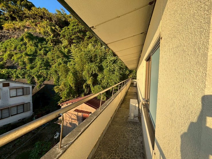 西側バルコニー