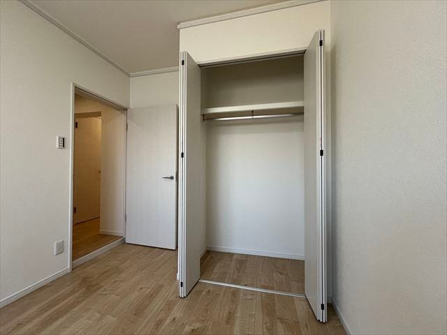 7.25洋室:収納スペース充実!お部屋を広く使えます。
(2025年12月1日撮影)