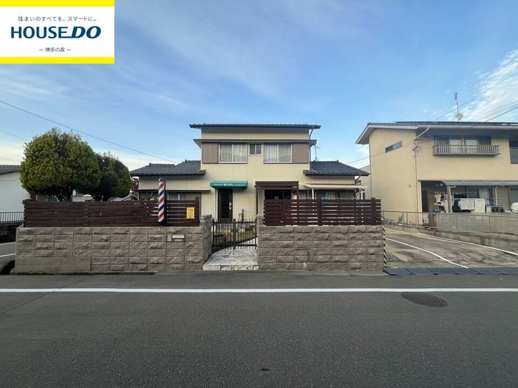 【外観】
◎土地80坪
◎角地
◎建築条件なし
◎陽当たり良好
2025.12.1撮影