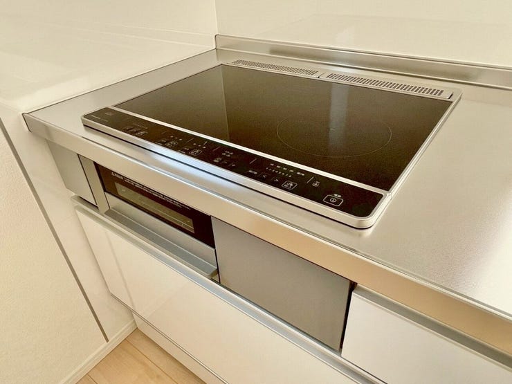 お手入れラクラクなIHクッキングヒーター!サッと拭くだけで綺麗を保てます