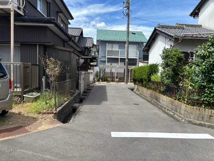 西側道路 約4.0m 間口約9.2m