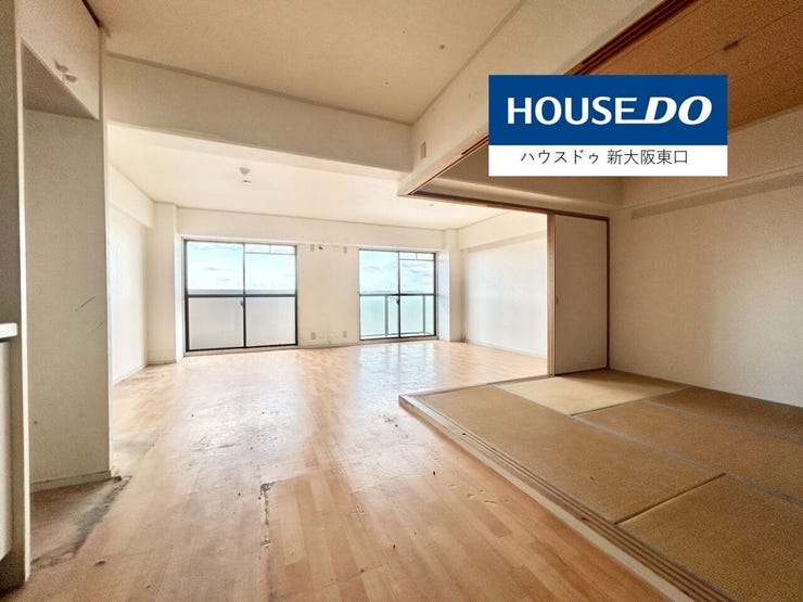 東向きのバルコニーがある18帖のLDKです。
6帖の和室があります。
(R8.1末リフォーム完成予定)