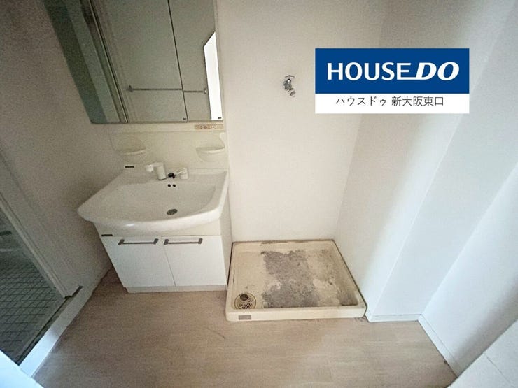 洗濯機置き場と洗面所
(R8.1末リフォーム完成予定)