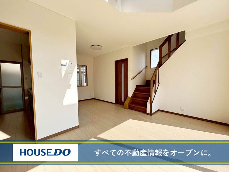 【2025年12月リフォーム】バス1坪以上♪全居室6帖以上♪シャンプードレッサー♪カウンターキッチン