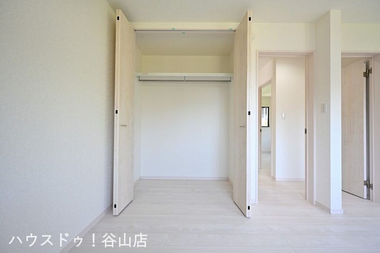 【過去施工例】インテリアのコーディネートがしやすいシンプルな内装デザインです