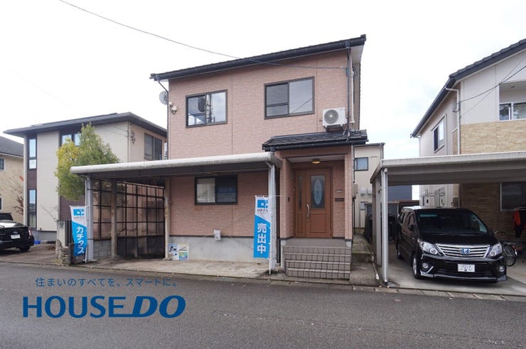 【外観】
5LDK、土地面積132.24㎡、建物面積129.20㎡♪皆様よりのお問い合わせ心よりお待ちしております♪