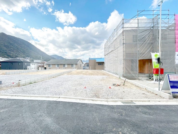 WIC・ファミリークローゼット♪門司区上二十町新築戸建◎駐車場◎室内物干し◎電動シャッター◎都市ガス