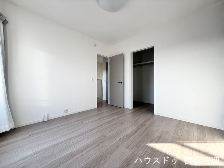 ■□■2階6.1帖洋室■□■心からリラックスできる静けさ、上質な眠りで、毎日をリセットします。明日への活力を養う空間です