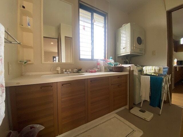 収納たっぷりの洗面台!
お風呂用品のストックもばっちり◎