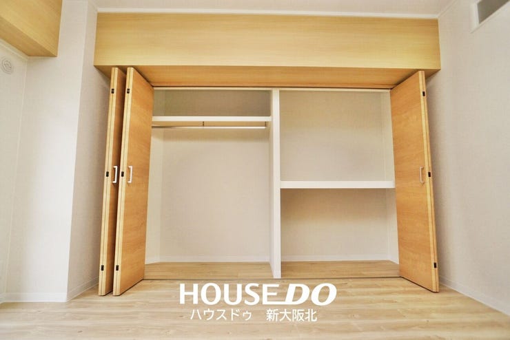 ■大容量のクローゼット!
■造り付けのクローゼットは地震の揺れで倒れる心配がなく、防災面でも安心です!