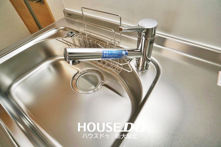 ■いつでもおいしく綺麗なお水をお飲みいただけるよう、浄水器を兼ね備えております!