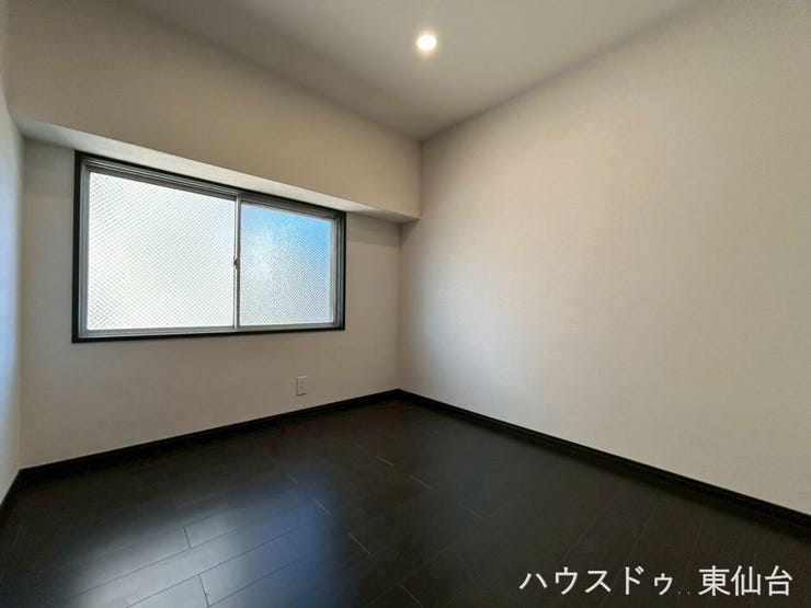 こちら4帖のお部屋になります!