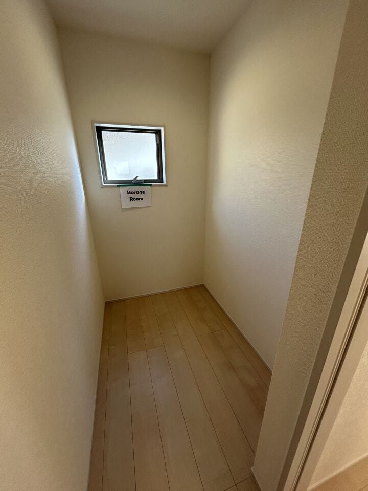 1階ストレージ