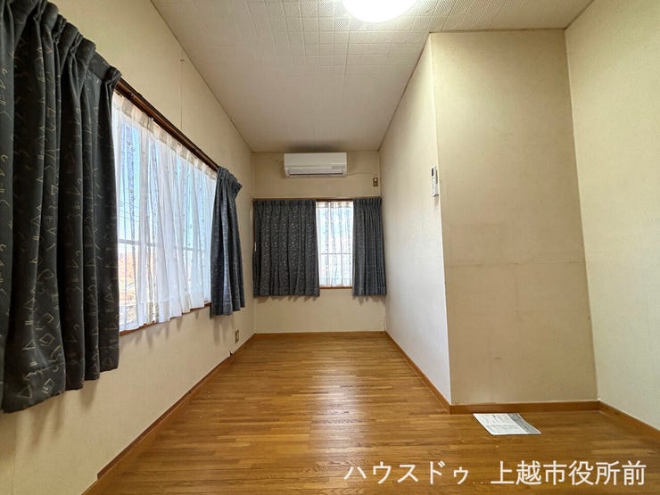 2階:洋室 別角度より