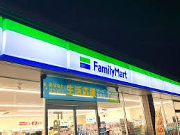 ファミリーマート稲沢祖父江大牧店まで133m 徒歩2分