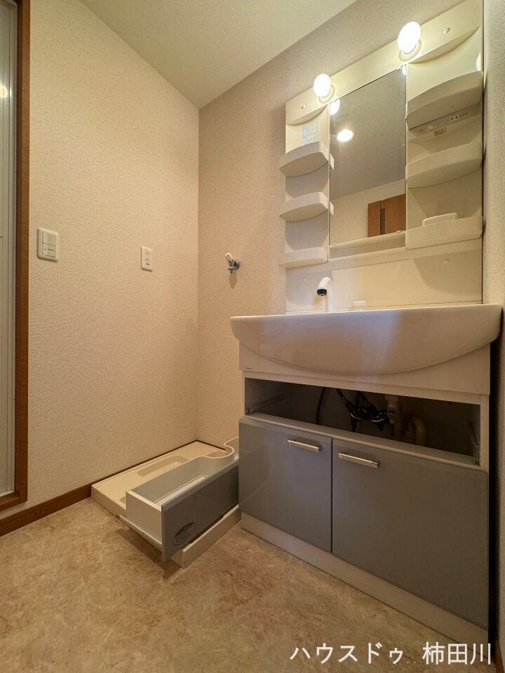 ソレイユグラン9号室