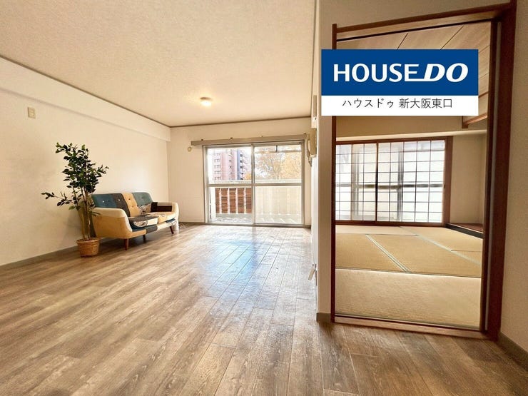 【外観】
東向きのバルコニーがある15帖のLDKです。
隣に6帖の和室があります。