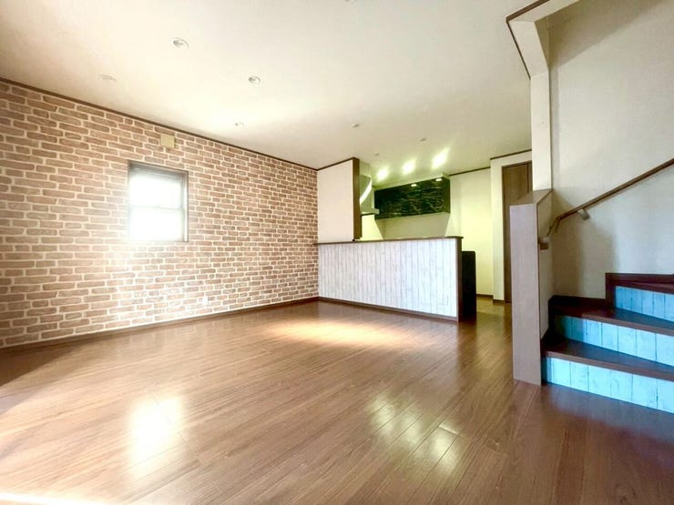 窓が多く、気持ちのいい日差しがたくさん入り毎日快適です