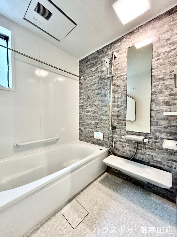 ■□■深い癒やしのプライベート空間■□■一日の疲れを洗い流し、心身を解放する、静かで贅沢な時間を提供します。