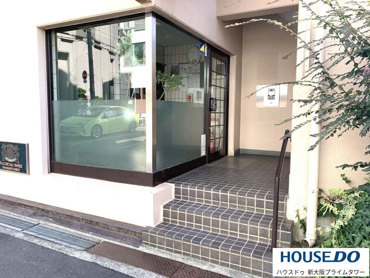 明るい雰囲気のエントランス♪