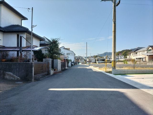 南側道路 東から西方向