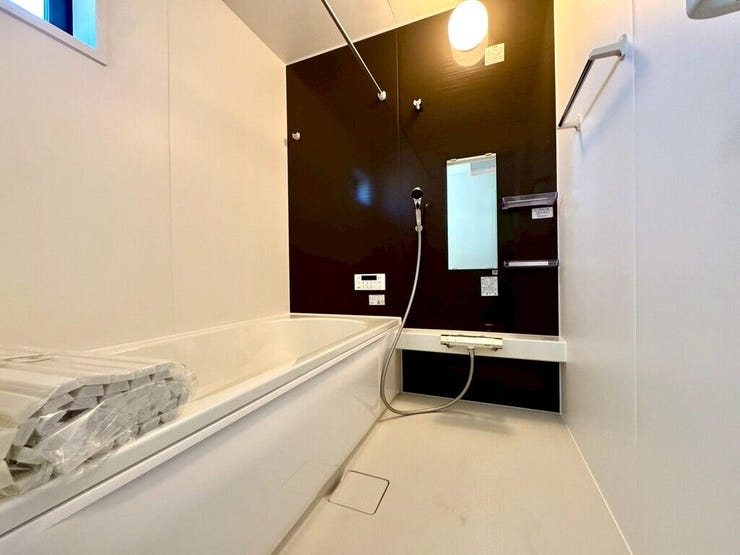 【Bathroom】リラックスできる空間で、一日の疲れを癒し、心身共にリフレッシュできます。