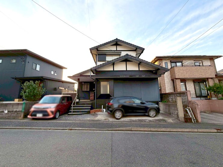 北九州市小倉南区長行西３