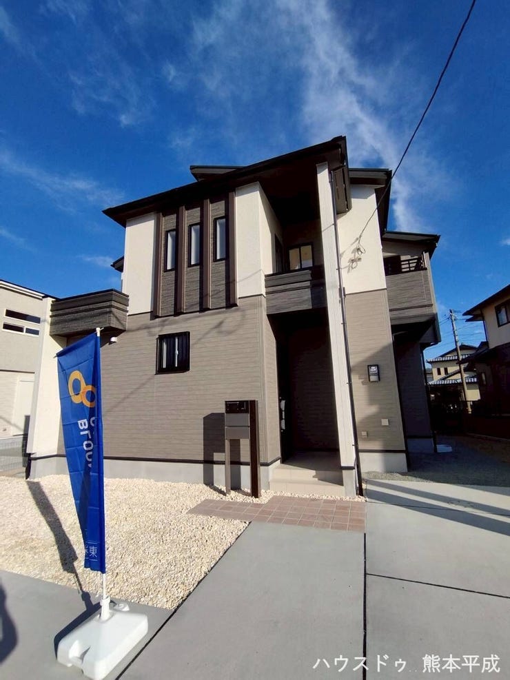 【外観】
高級感のある外観