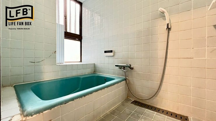 浴室は換気に便利な窓付!
リフォーム相談も承っております!お気軽にご相談ください♪