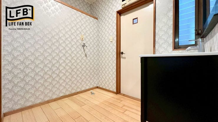 洗面脱衣室もアクセントクロスがおしゃれ(^▽^)/
リフォーム相談も承っております!お気軽にご相談ください♪