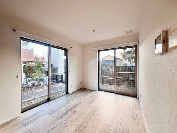 陽当り良好なリビングで明るい毎日!