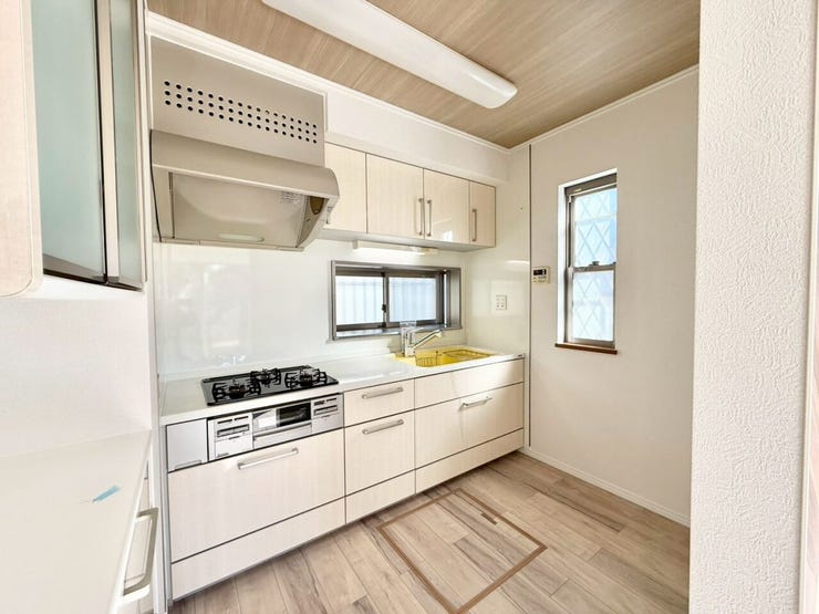 浄水器付きキッチンで調理も楽しみ♪