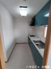 機能的なシステムキッチンを導入。お掃除も簡単で、清潔に保てます。