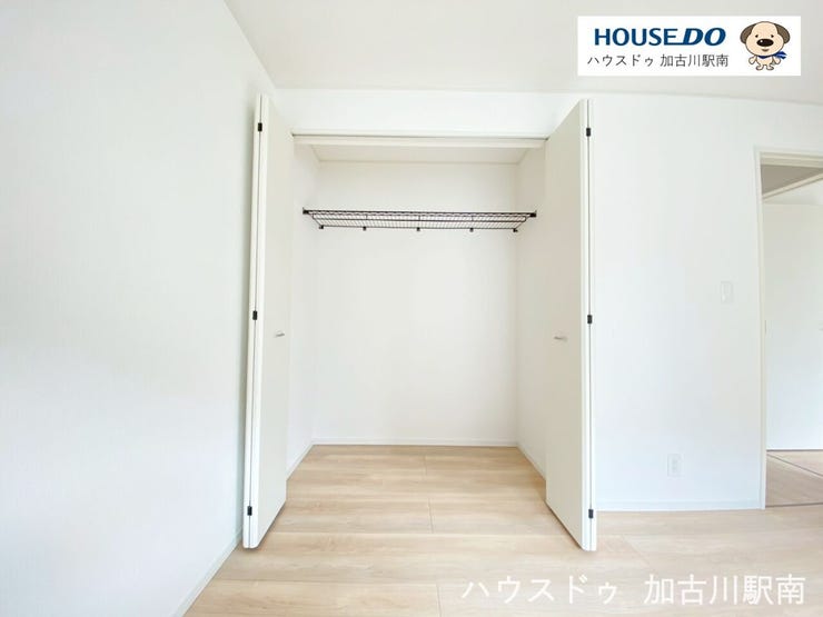 全居室収納スペースあり!荷物が多くても十分に納まります