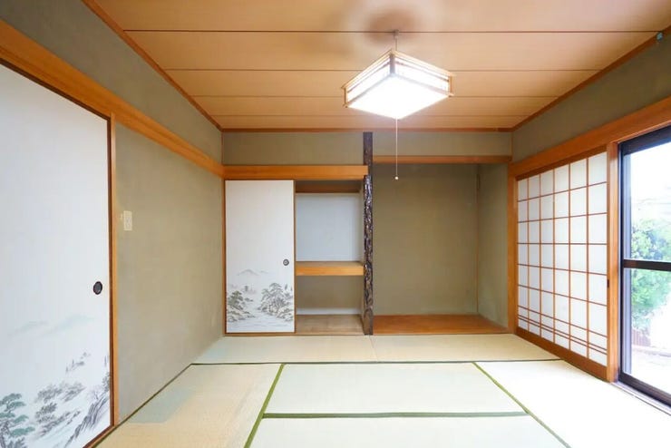 和室も日当たりが良く、明るい空間となっております。