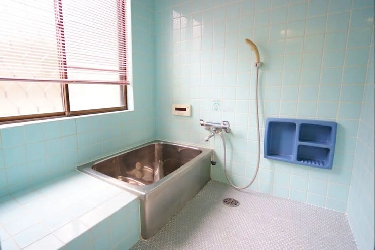 1日の疲れを癒してくれる浴室です。